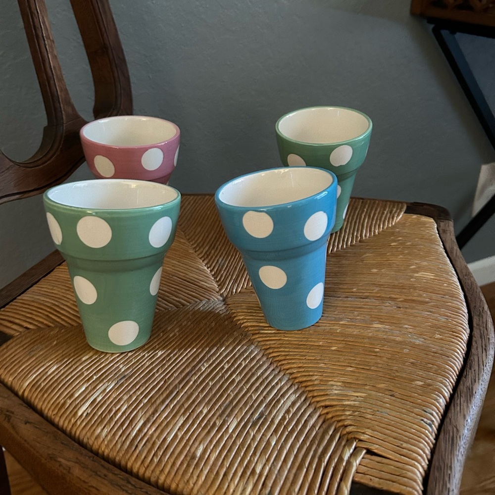 Polka Dot Ceramic Cups Set